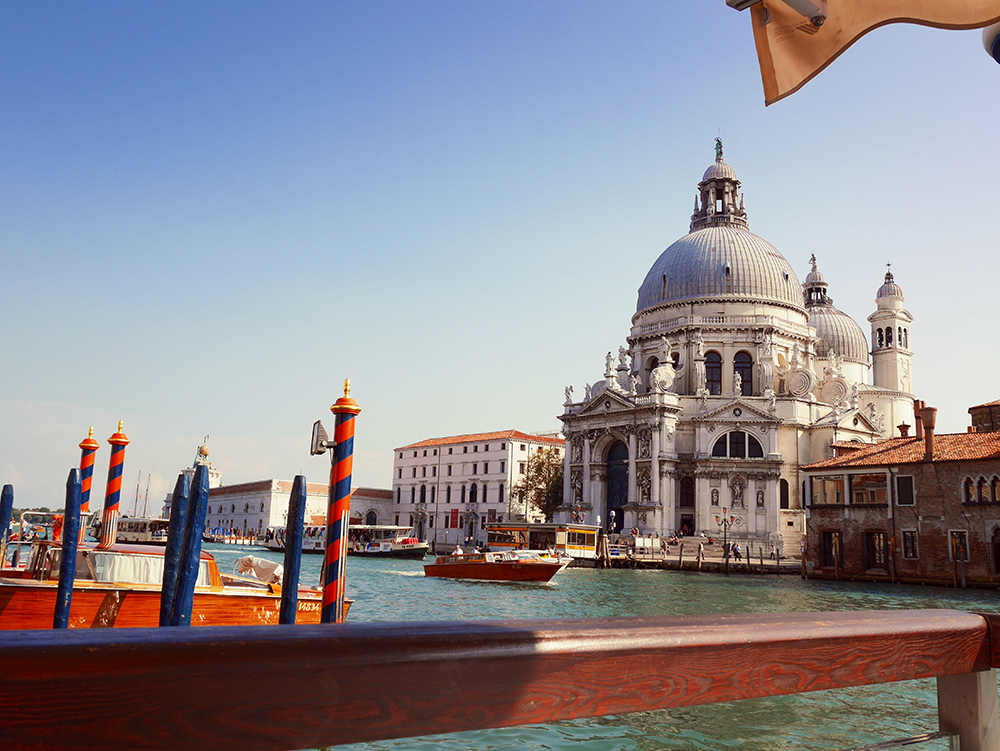 Mediterraner Traum am Lido di Venezia | MUNICH PROPERTY